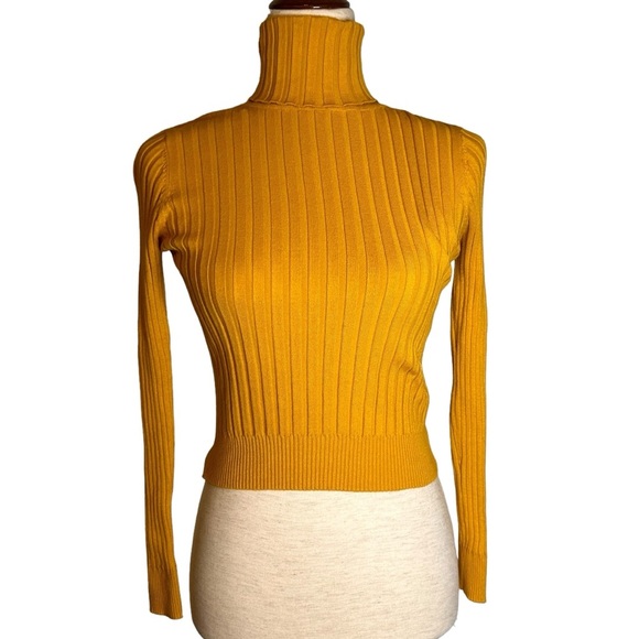 Zara Mustard Yellow Cropped Ribbed Knit Turtleneck Sweater 3471/104/306‎ Small - Picture 1 of 12